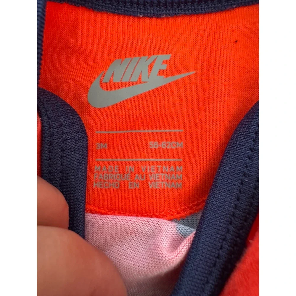 Nike Bodysuit and Old Navy Leggings‎ Set Orange Black 0-3 Months Infant Baby